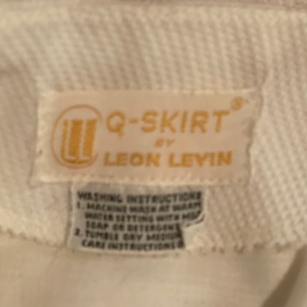 Vintage Leon Levin Skort. - Picture 3 of 6